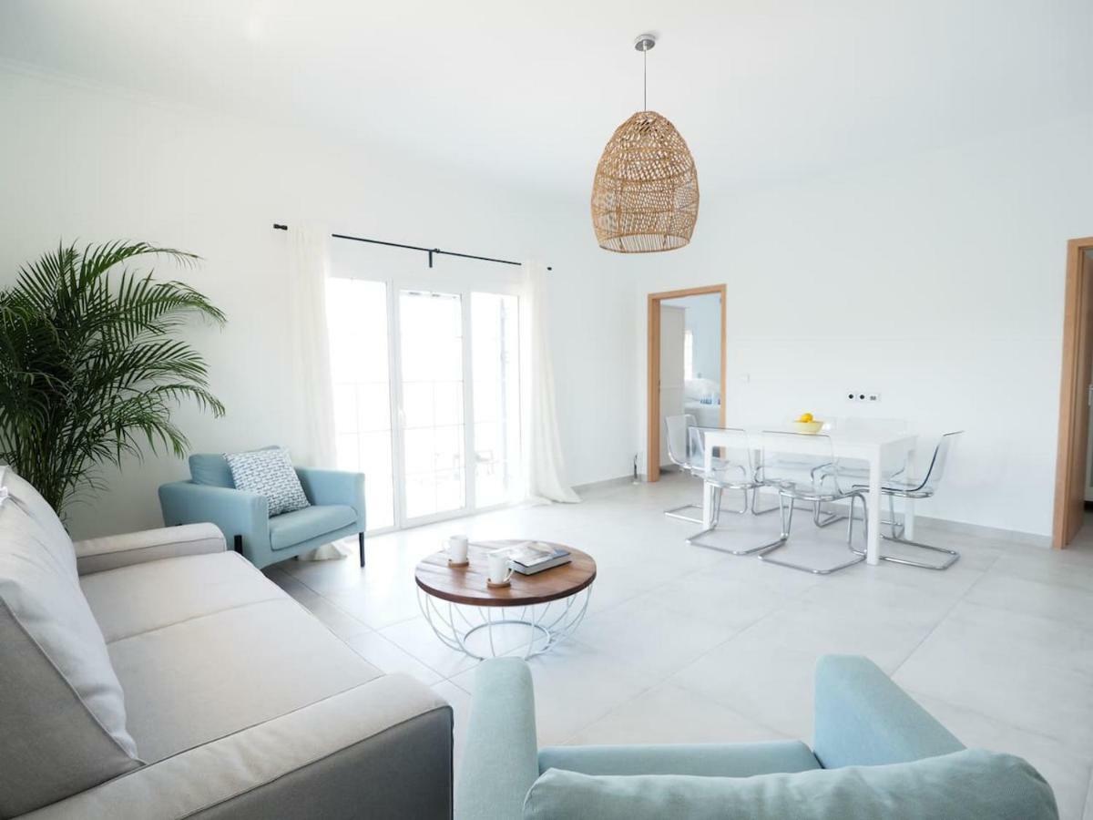 Little Iremia Apartment Kouspades Ngoại thất bức ảnh